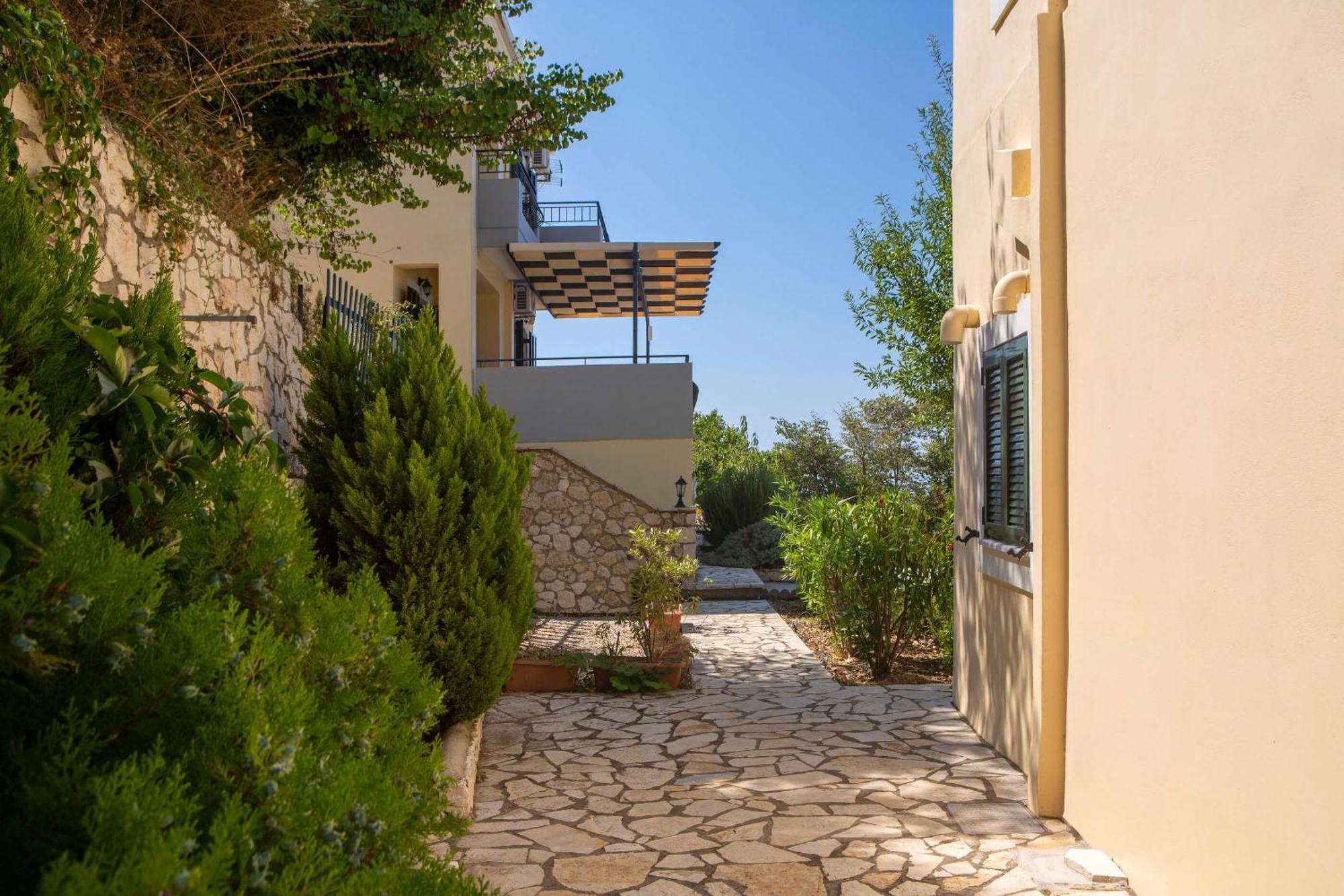 Natura Villas Drymon Eksteriør bilde